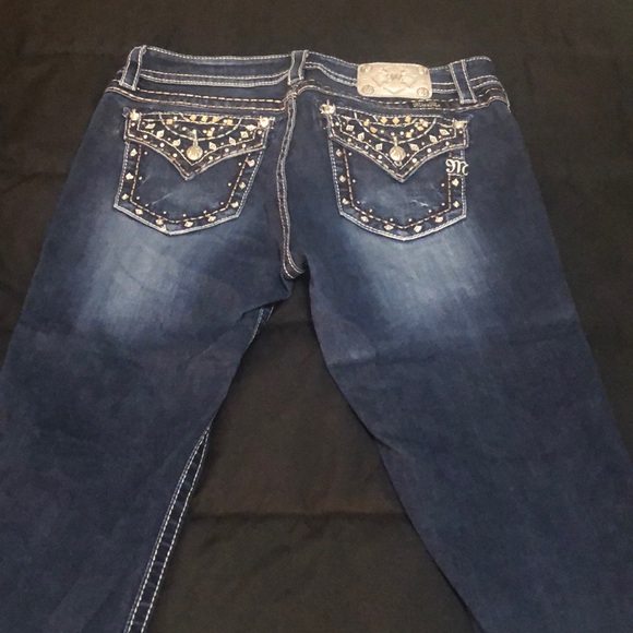 Capris - Picture 1 of 5